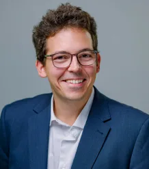 Head and shoulders photo of professor climent quintana-domeque.