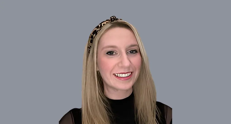 Head and shoulders photo of emma prudden.